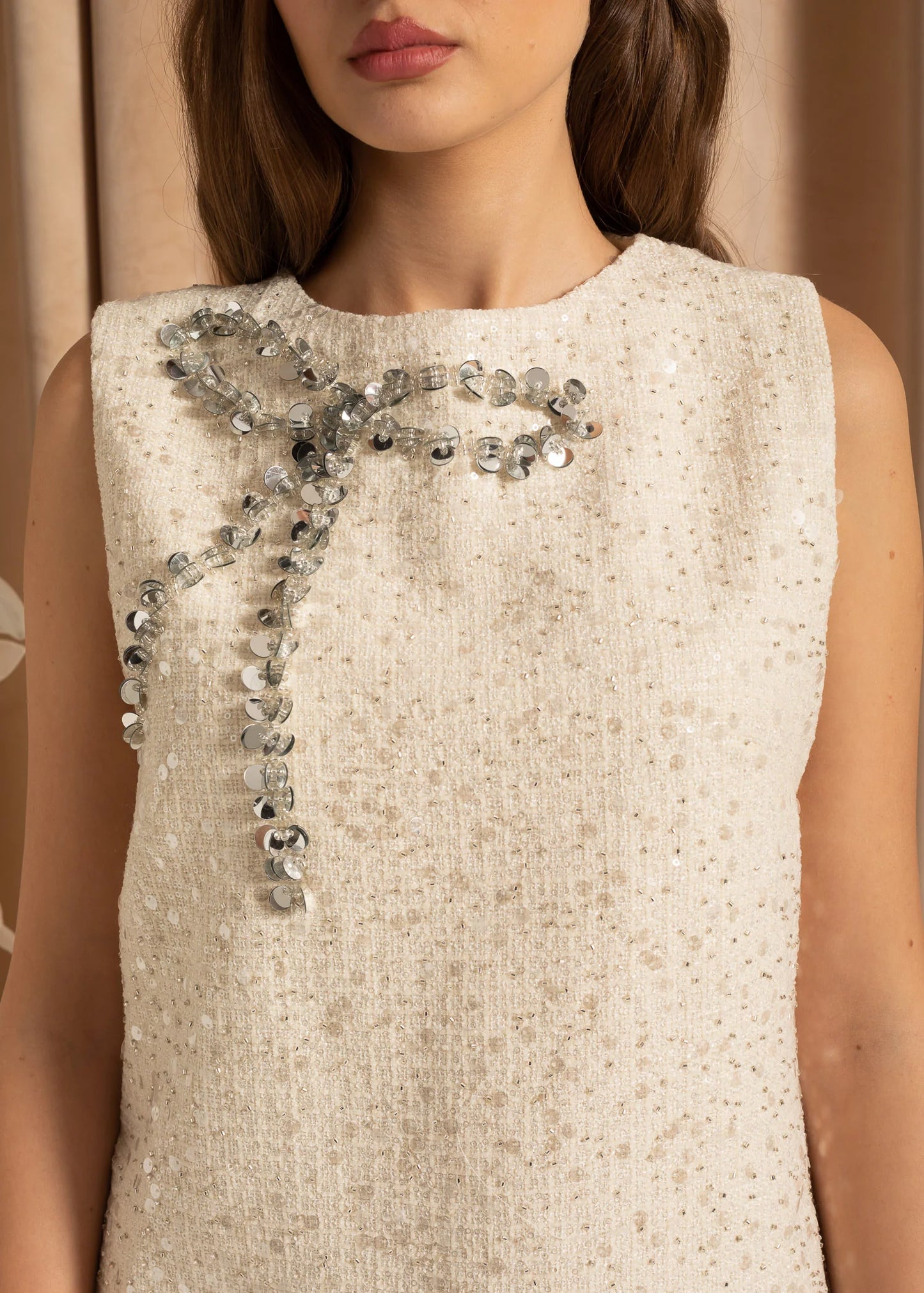 Knit Mini Dress With Decorative Sequin Bow - Ivoire
