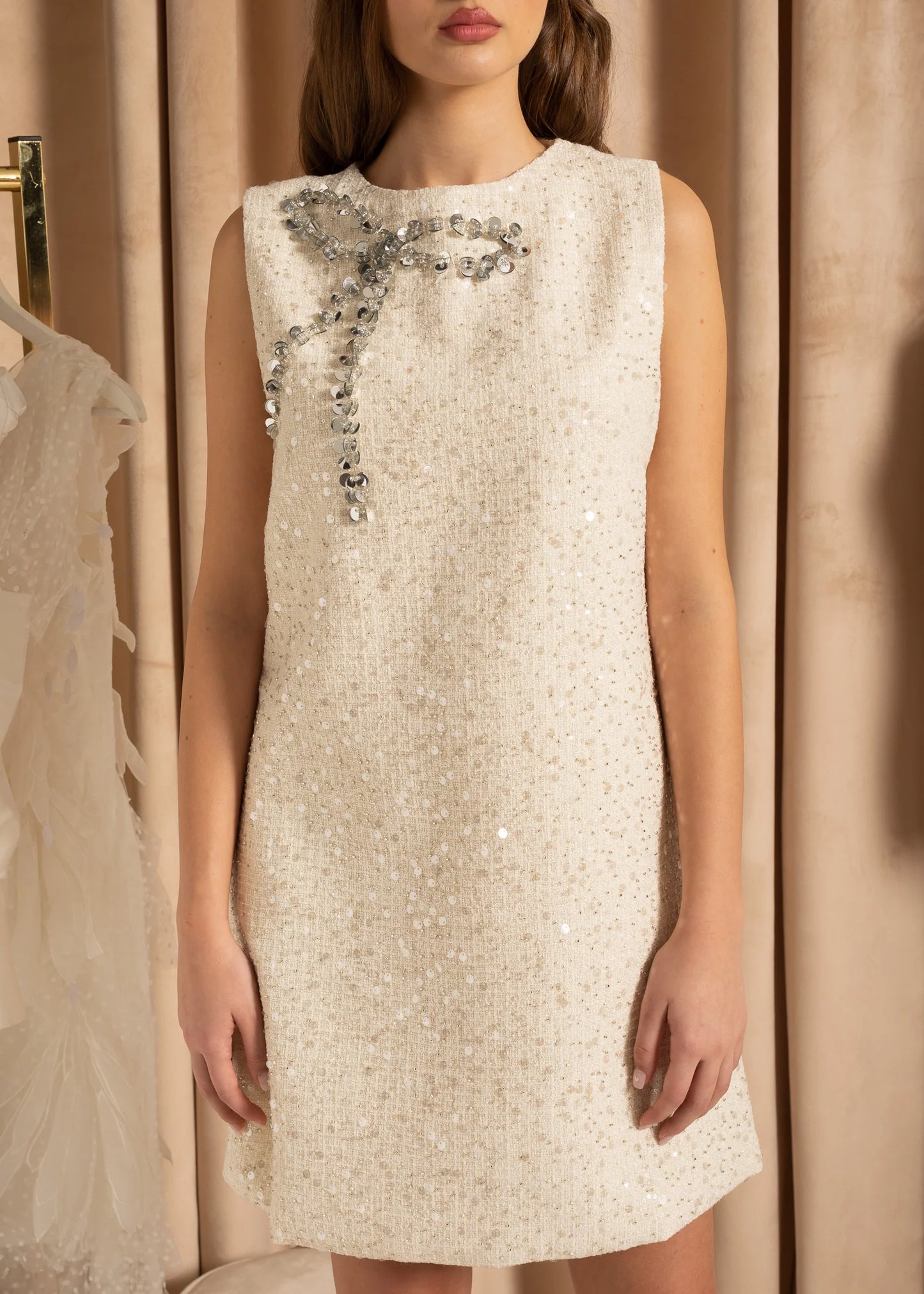Knit Mini Dress With Decorative Sequin Bow - Ivoire