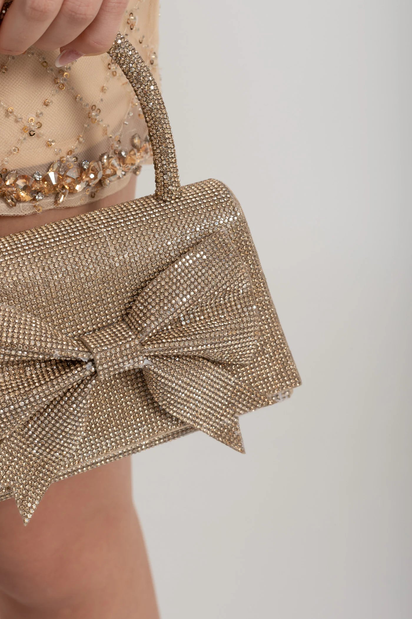 Rhinestone Handbag With Glittering Accents - Gold