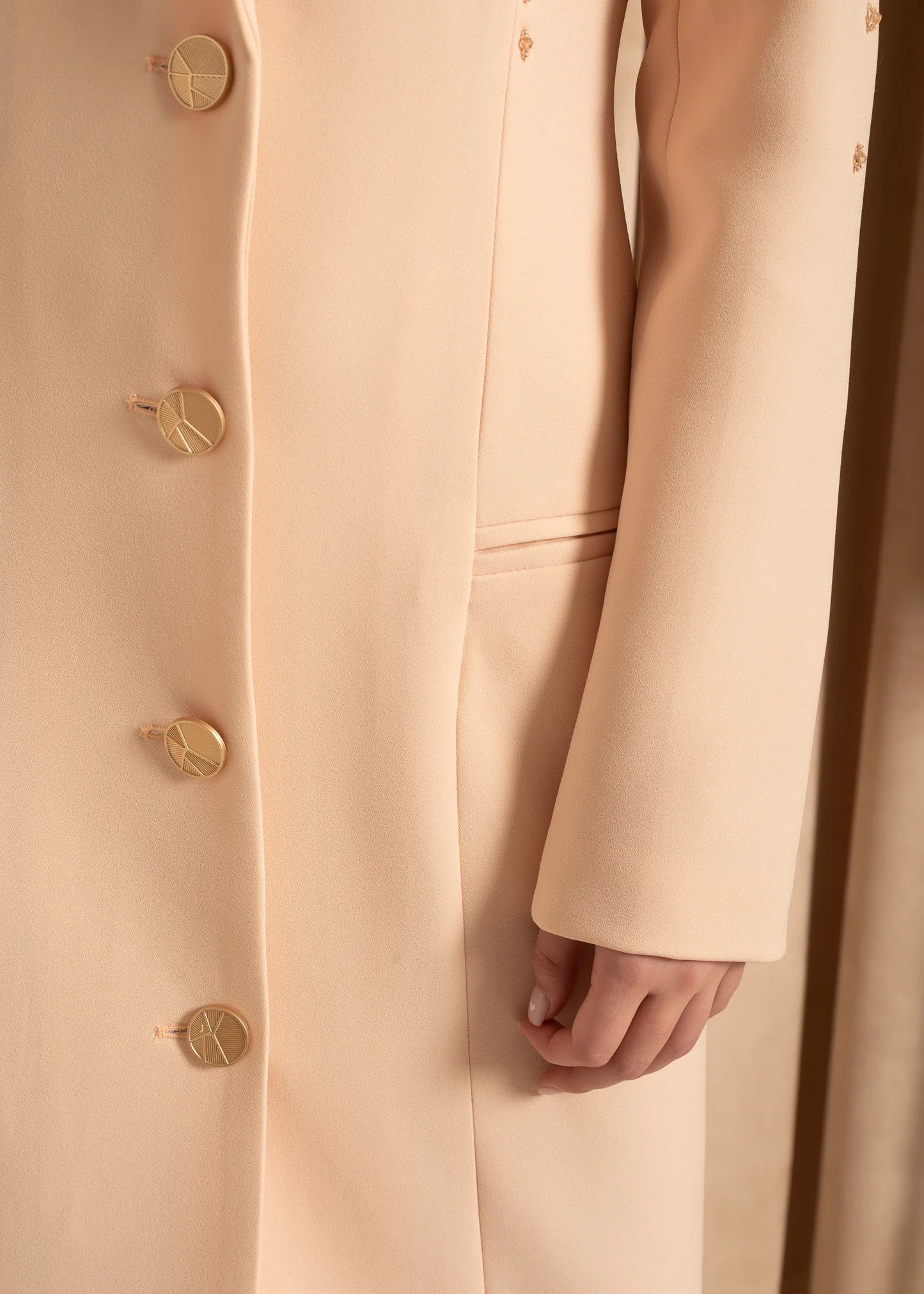 Elegant Overcoat With Textured Floral Shoulder Design - Beige