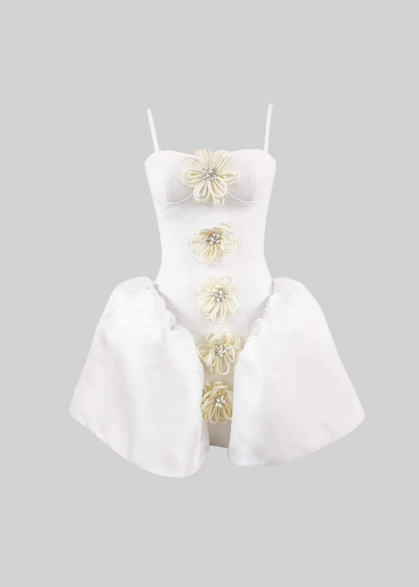 Mini Dress With Ruffled Skirt And Wire Flowers Apliques - White