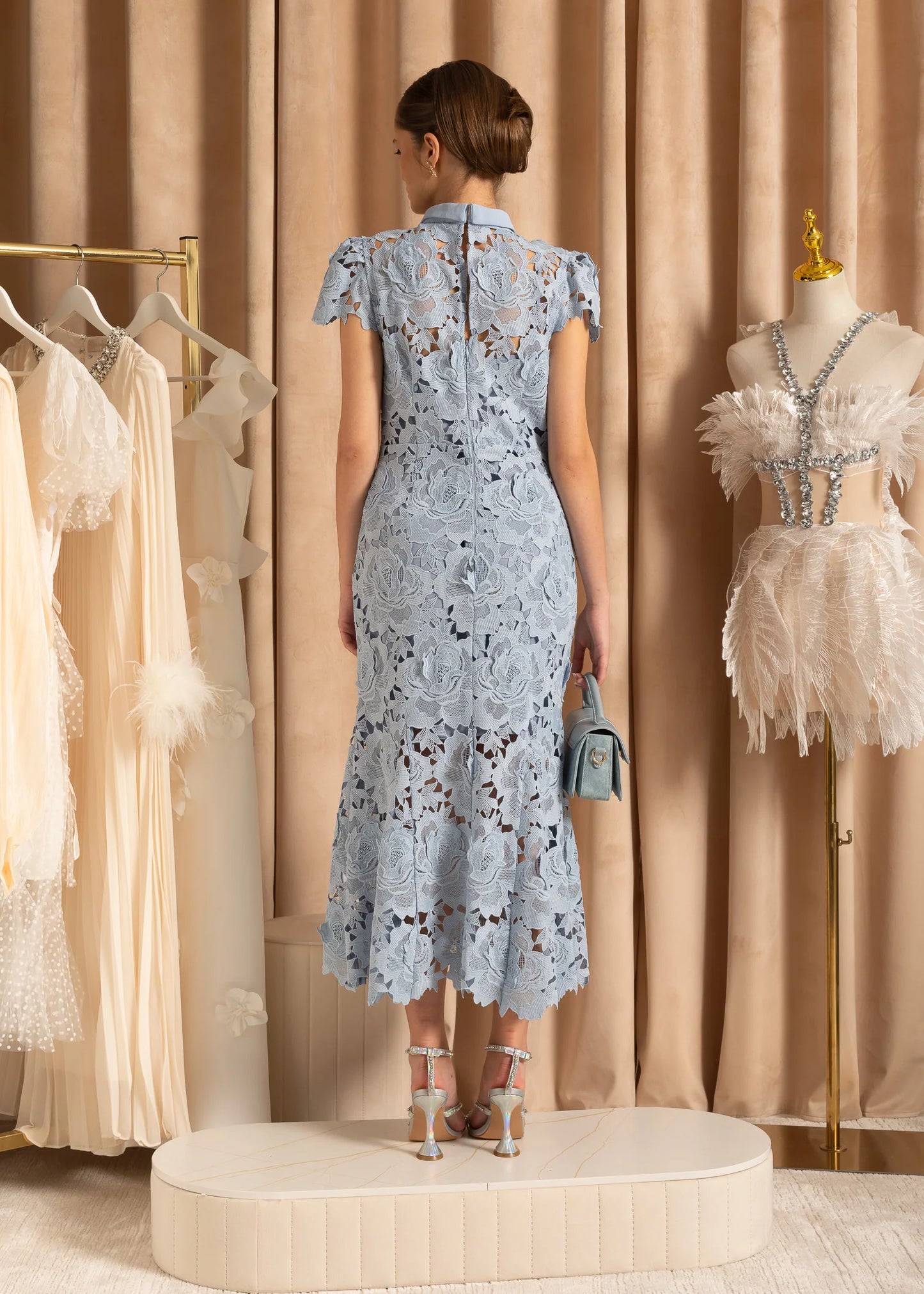 High Collar Lace Midi Dress With Floral Pattern - Blue