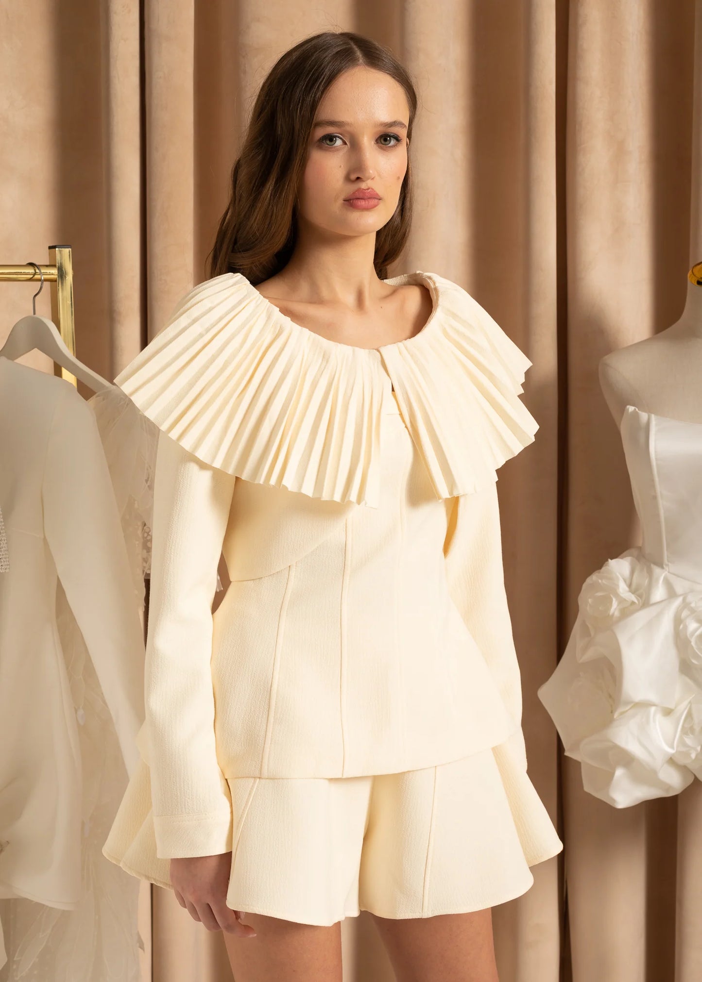 Chic 3-Piece Co-Ord With Blazer, Top and Mini Skort - Ivoire
