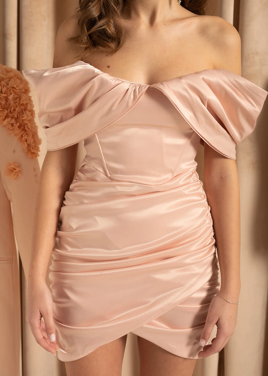 Off Shoulder Satin Dress With Ruched Detailing - Pink