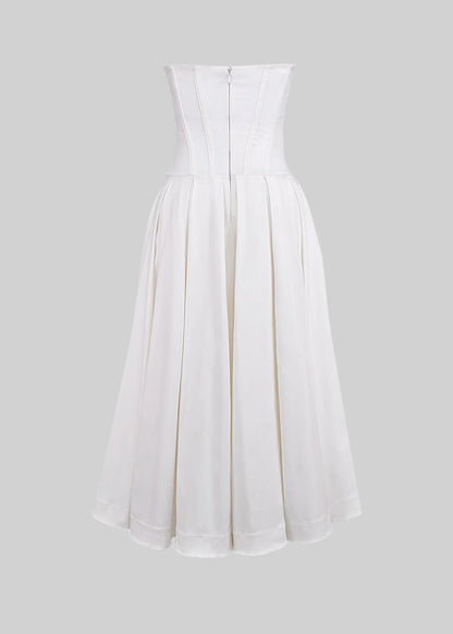 Elegant Strapless Dress with Fitted Bodice And Sweetheart Neckline - White