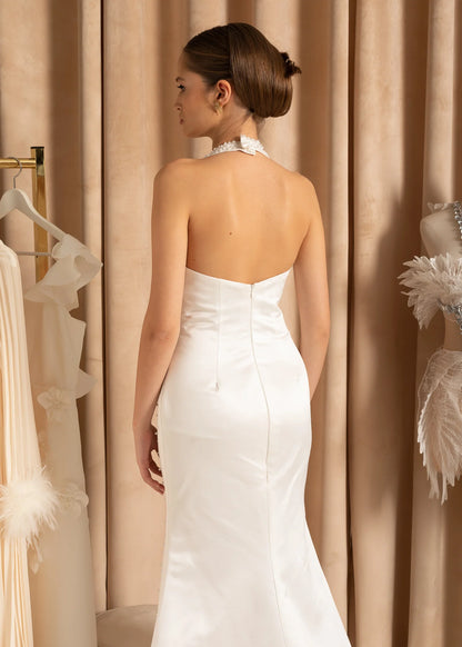 Exquisite Satin Evening Gown With Pearls - White